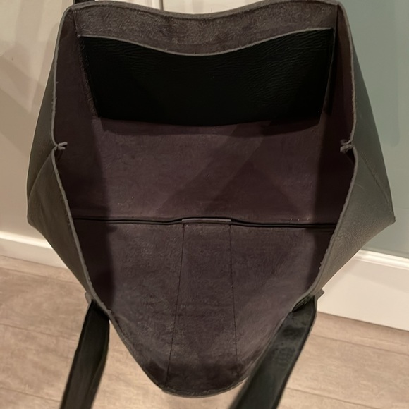 Vince Camuto Luck Tote. NWOT - Picture 7 of 7